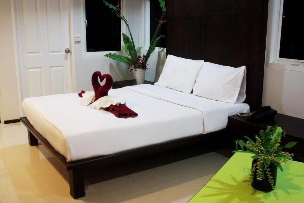 Baannueng@Kathu Hotel Phuket Ngoại thất bức ảnh