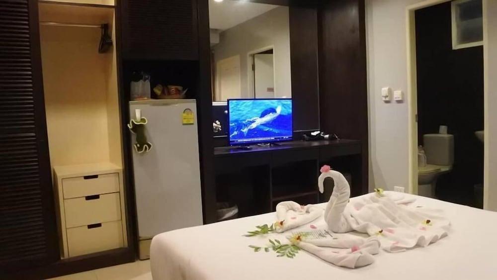 Baannueng@Kathu Hotel Phuket Ngoại thất bức ảnh